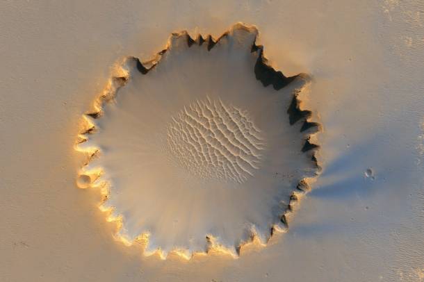 Kráter a Marson
Forrás: pixabay.com
Szerző: WikiImages