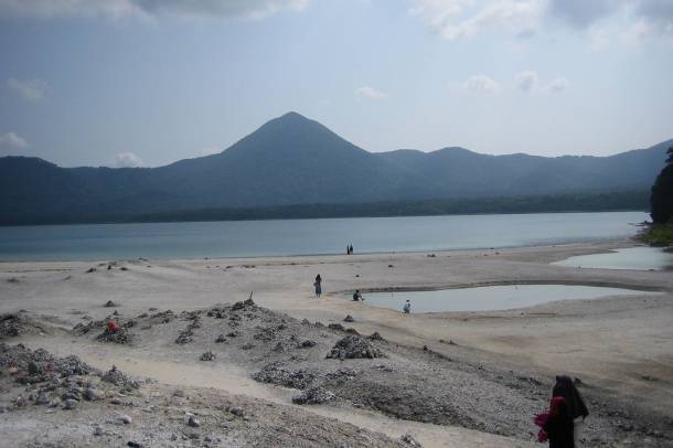 Uzori-tó
Forrás: wikipedia.org
