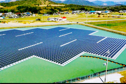 A világ jelenleg legnagyobb úszó naperőműve