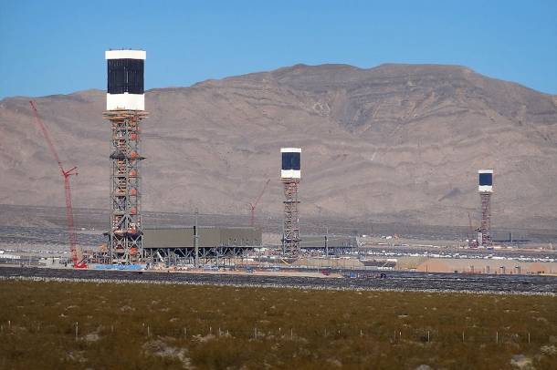 A kaliforniai napenergia-torony Ivanpah-ban
Forrás: wikipedia.org
