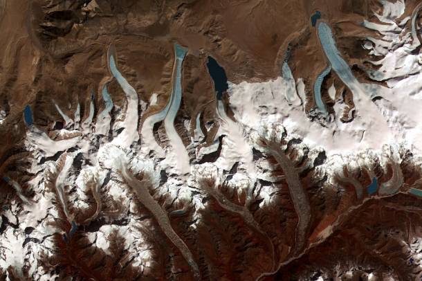 Gleccserek a Himalájától keletre fekvő Bhután-nál
Forrás: upload.wikimedia.org