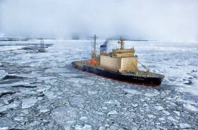 Klímaváltozás: Új hajózási útvonalak nyílhatnak meg az Észak-sarkvidéken a 21. században