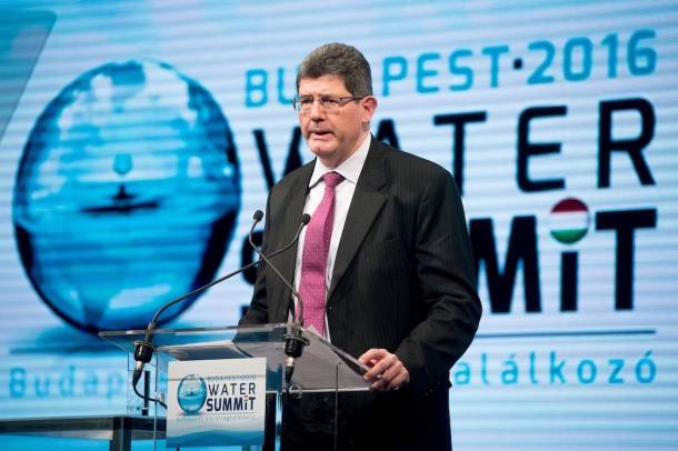 Joaquim Levy, a Világbank Csoport pénzügyi főigazgatója felszólal a Budapesti Víz Világtalálkozó 2016 konferencián a budapesti Millenárison a háromnapos rendezvény első napján, 2016. november 28-án. Szerző: Koszticsák Szilárd
Forrás: MTI
