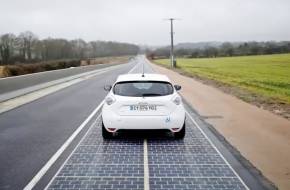 Franciaországban felavatták a világ első napelemes autóútját
