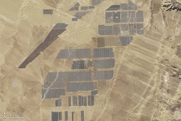 Műholdas felvétel az erőműről
Forrás: earthobservatory.nasa.gov