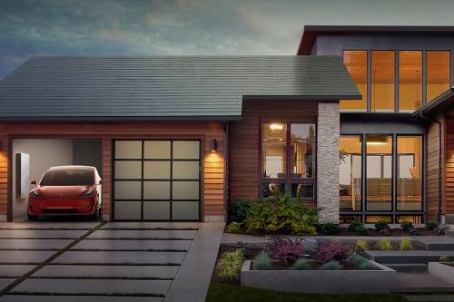 Jön a Tesla házi napeleme, mely megszólalásig hasonlít a hagyományos cserépre