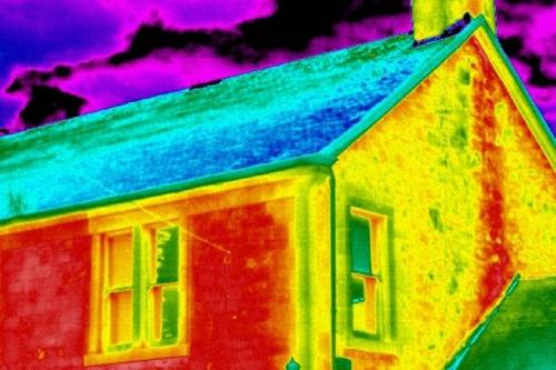 A levegőminőség is javítható a családi házak szigetelésével