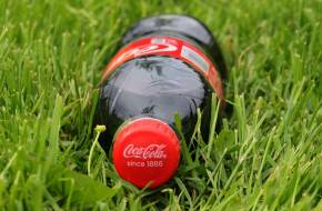 A Coca-Cola Magyarország egyre több könnyebb és környezetkímélőbb palackot használ majd