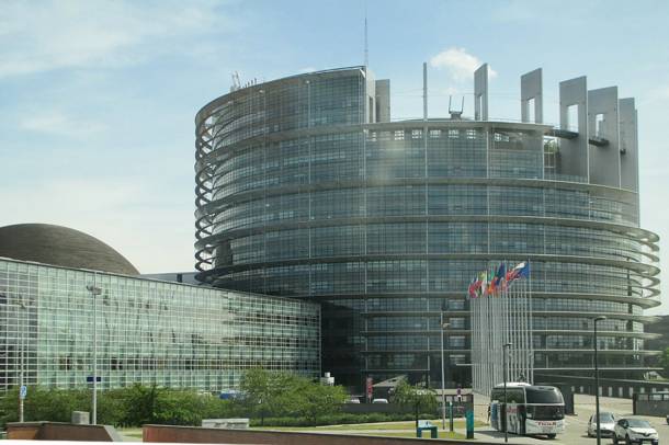 Az Európai Parlament épülete Strasbourgban
Forrás: hu.wikipedia.org
Szerző: Dr. Avishai Teicher