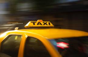 Dubrovnik kitiltaná a nem elektromos taxikat a városból