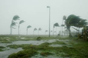 Rendkívüli állapot Floridában a Dorian hurrikán miatt