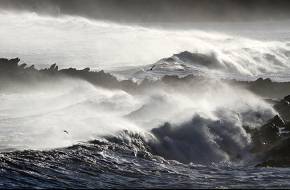 Viharrengések: szeizmikus eseményeket okoznak a nagy viharok az óceánokon