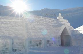 16 év után először nem nyílt meg Románia híres jéghotele az enyhe tél miatt