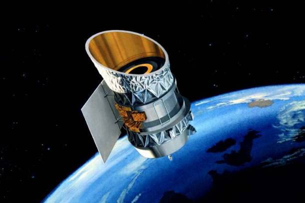 Az Infravörös Csillagászati Műholdat (IRAS) még 1983-ban indították útnak. Mindössze egy évig működött.
Forrás: www.jpl.nasa.gov
Szerző: NASA Jet Propulsion Laboratory