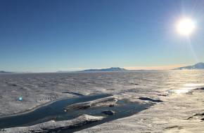 Melegrekord az Antarktiszon: először mértek 20 Celsius-fok fölötti hőmérsékletet!