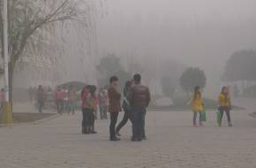Csökkent a légszennyezettség, ezrek életét menthette meg Kínában a járvány miatti korlátozás