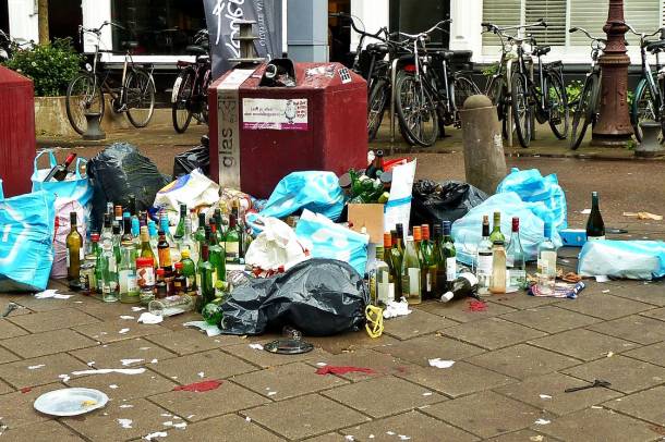 Amszterdamban is gond a szemetelés
Forrás: www.flickr.com
Szerző: Peer