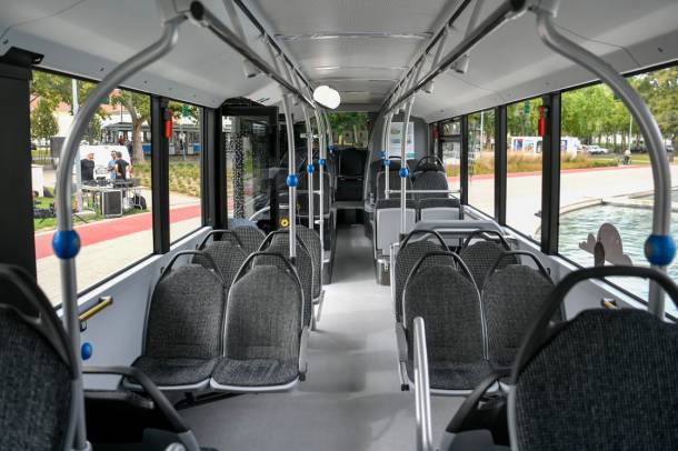 Debrecenben már munkába álltak az elektromos buszok
Forrás: mti.hu
Szerző: MTI/Czeglédi Zsolt