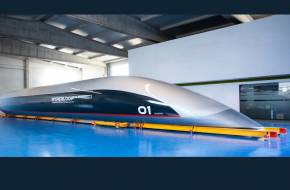 Éles bevetésen a Hyperloop! - Először tesztelték utasokkal a futurisztikus közlekedési rendszert