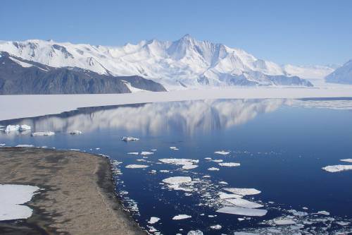 200 éve fedezték fel az Antarktiszt - Brit tudósokról nevezik el az Antarktisz hegyeit és gleccsereit