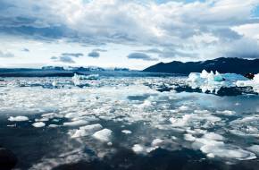 Egyre gyakoribb téli esők miatt olvad gyorsabban Grönland jege