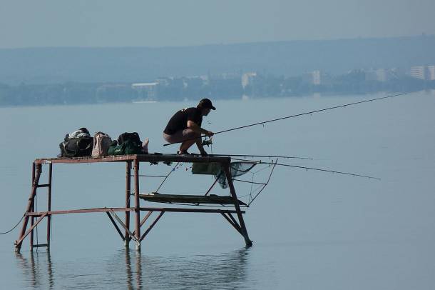 Jön a jóidő - még több lesz a horgász a Balaton körül
Forrás: commons.wikimedia.org
Szerző: Derzsi Elekes Andor