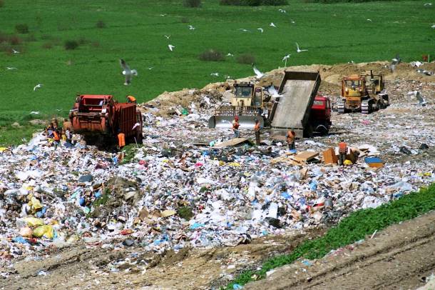 Rengeteg műanyag még mindig szeméttelepen végzi
Forrás: commons.wikimedia.org
Szerző: Cezary Piwowarski