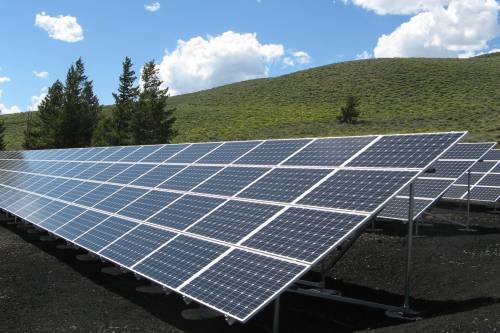 Egy új jelentés szerint Európa ugyanannyi napelemet halmoz fel, mint amennyit telepített