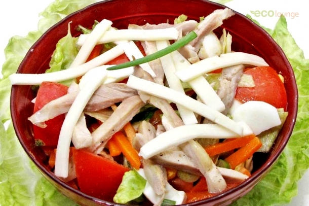 Csirkés zöldsaláta
Szerző: Hajdú István László